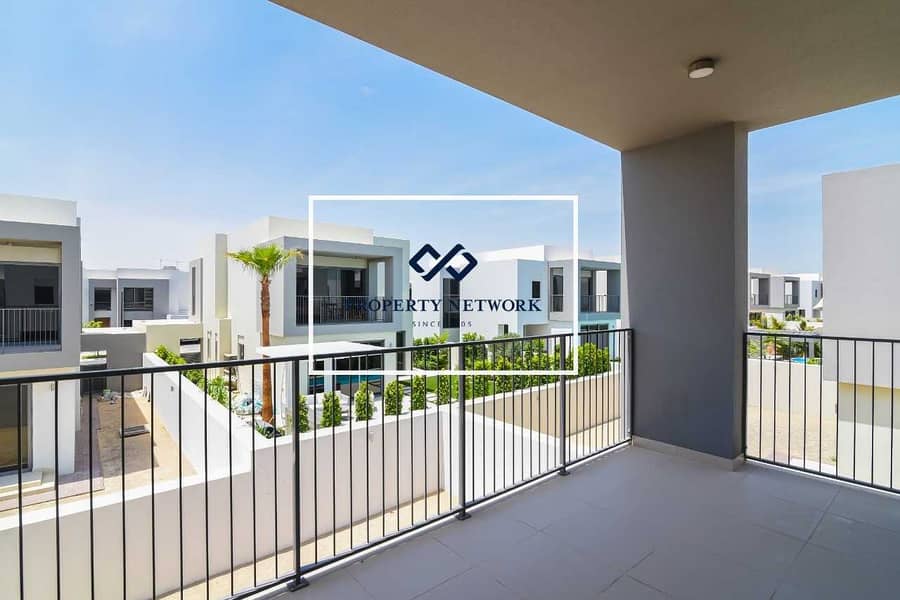 6 Massively Upgraded 4 Bedroom Villa in Sidra 1