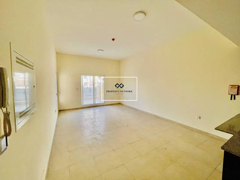 14 SPACIOUS | TERRACE  | 1 BED | OPEN  KITCHEN