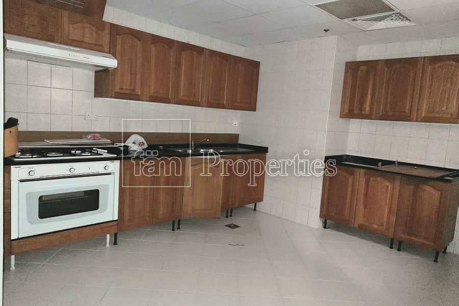 9 Ready to move in Spacious Apartment for Rent