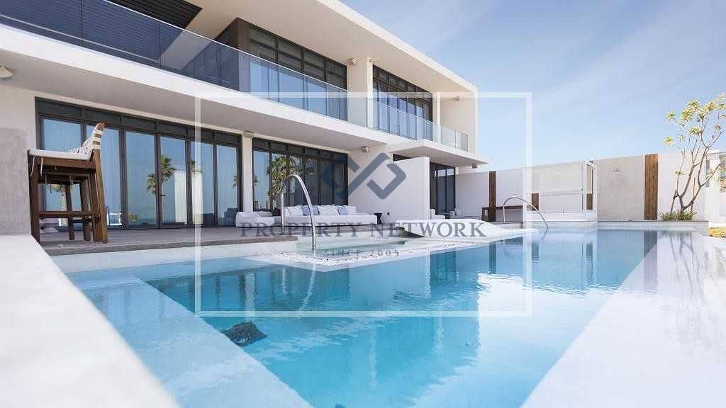 4 Luxury Seafront Resort 2BR in Nikki Beach