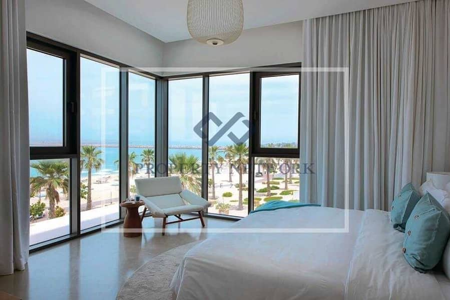 9 Luxury Seafront Resort 2BR in Nikki Beach