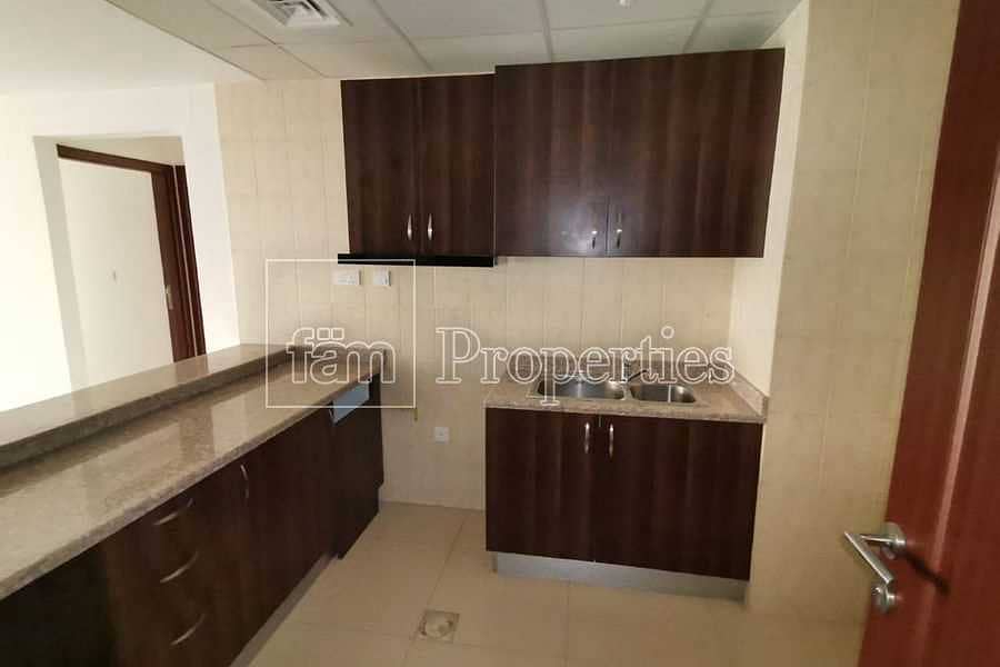 18 GREAT UNIT FOR SALE \ 1 BEDROOM