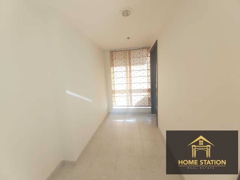 6 Amazing 1 Bed Plus Study| Bright and spacious|