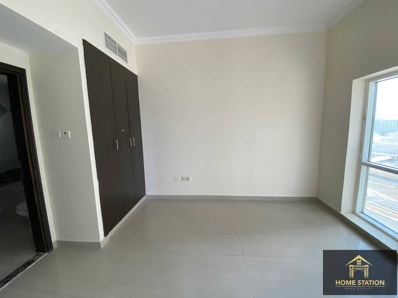6 3 MONTHS FREE | SPACIOUS AND NEAR MOE METRO