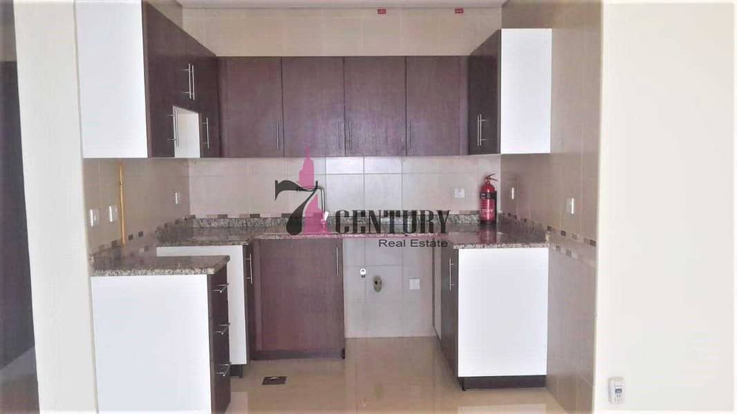 5 Mid Floor | 1 Bedroom Apartment | Golf View