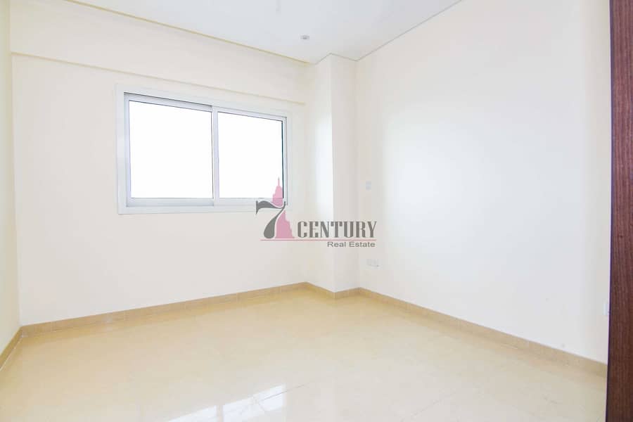 16 Spacious 3 Bedroom Apt | Golf View | For Sale