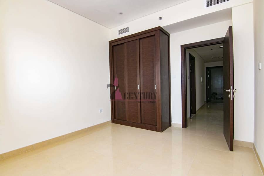 17 Spacious 3 Bedroom Apt | Golf View | For Sale