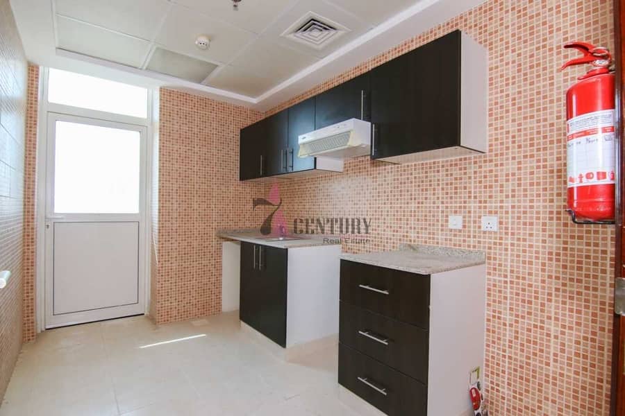 5 1 BR Apartment | With Balcony | Lifestyle Amenities