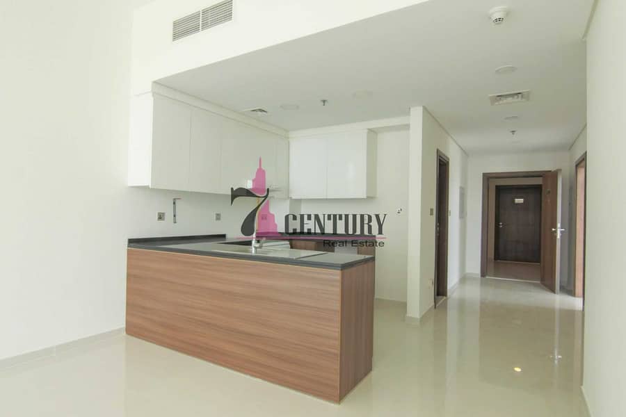 8 With Balcony | 1 Bedroom Apartment | Pool View
