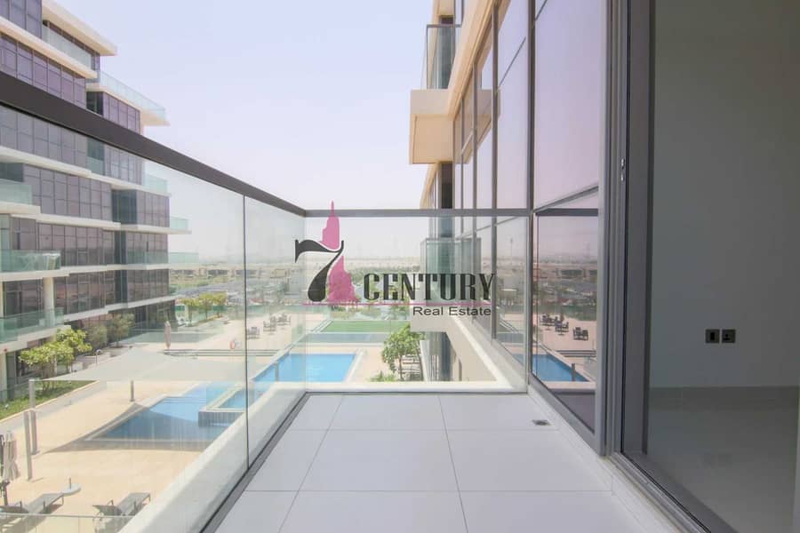 16 With Balcony | 1 Bedroom Apartment | Pool View