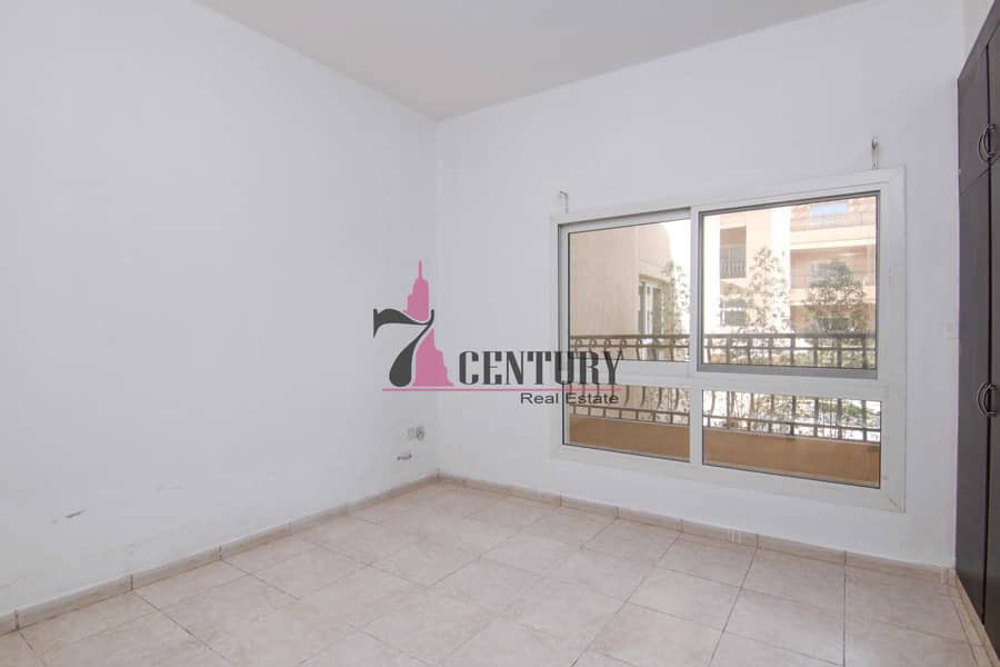 8 For Sale | 1 Bedroom Apartment | Pool View