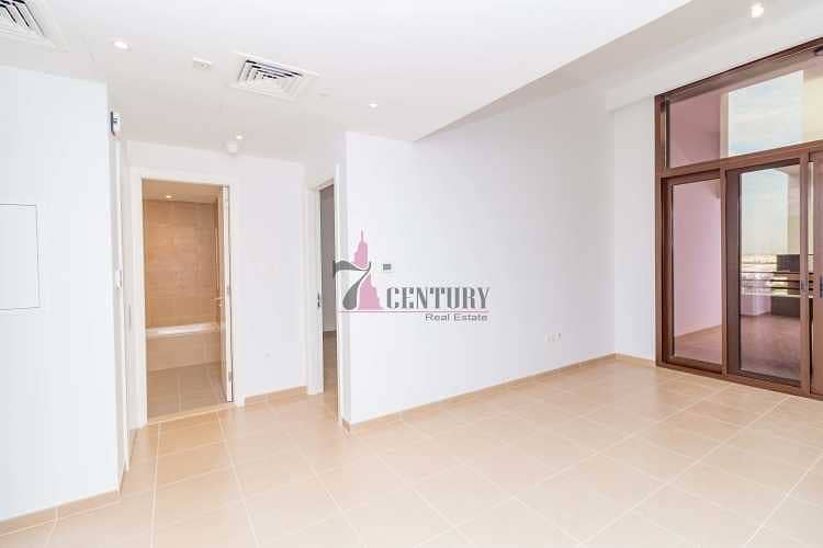 17 For Sale  2 Bedroom Apt  | Corner Unit | Pool View