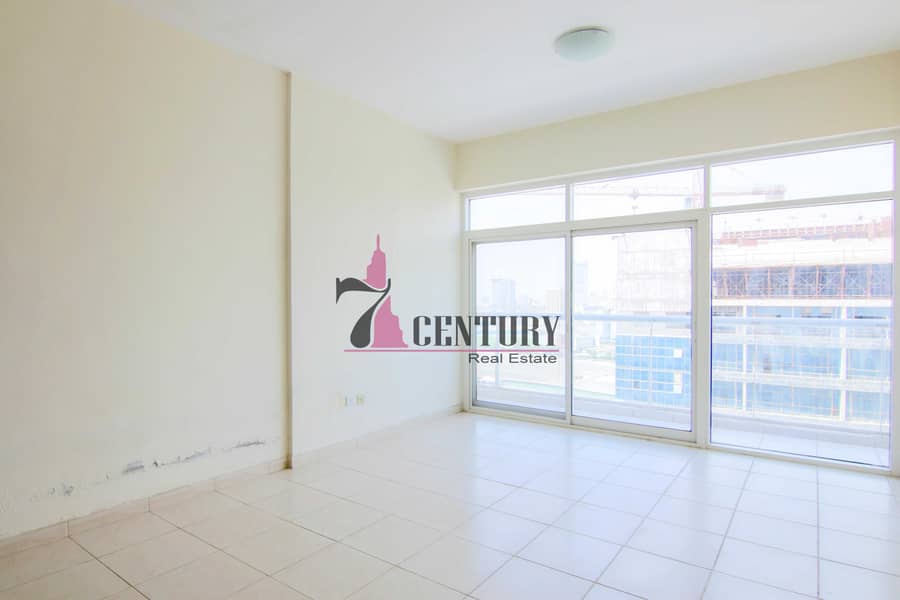 11 For Sale |   Bedroom Apartment | Community View
