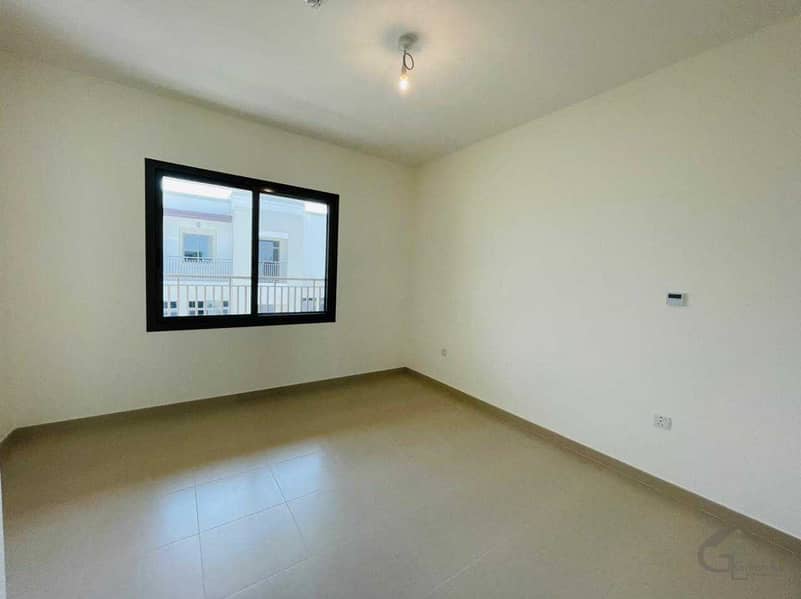 6 Huge and Spacious layout I 4 BR in Naseem I Great Location