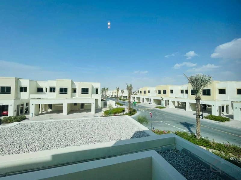 2 Type 4 I Villa in Naseem Nshama Corner plot I BRand New