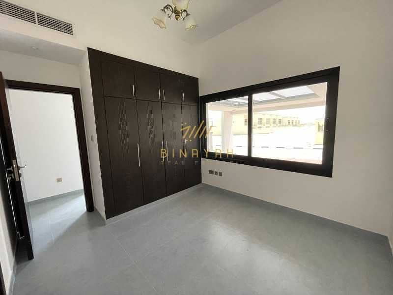 17 120K|4Bed+M|Brand New|Bigger Space Area|Roof acess