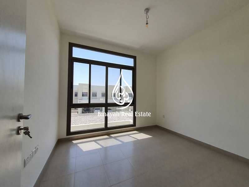 19 Iconic Living l 3 BED+Maid |Noor Townhouse|