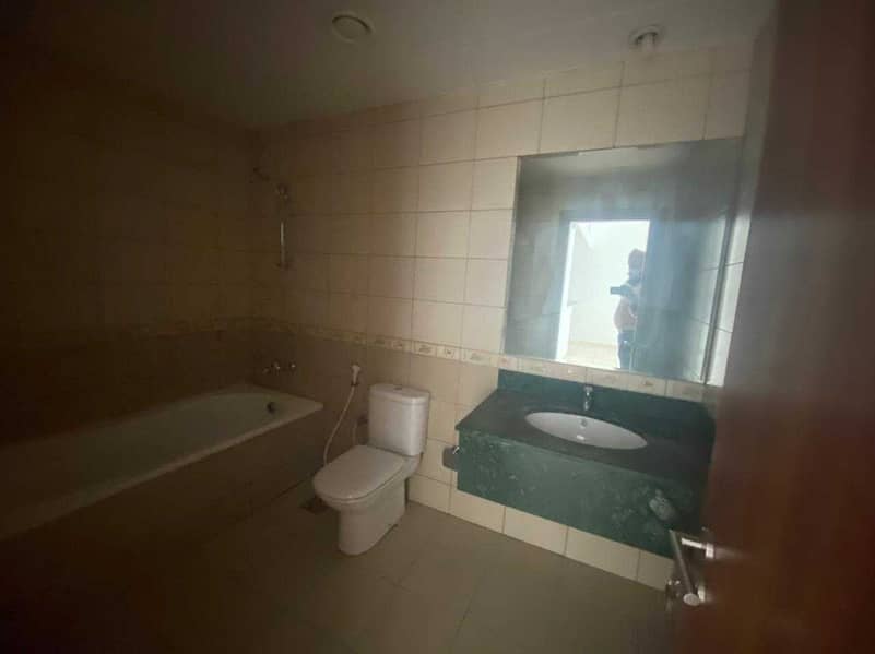 3 HOT OFFER FULLY FAMILY BUILDING IN DUBAILAND
