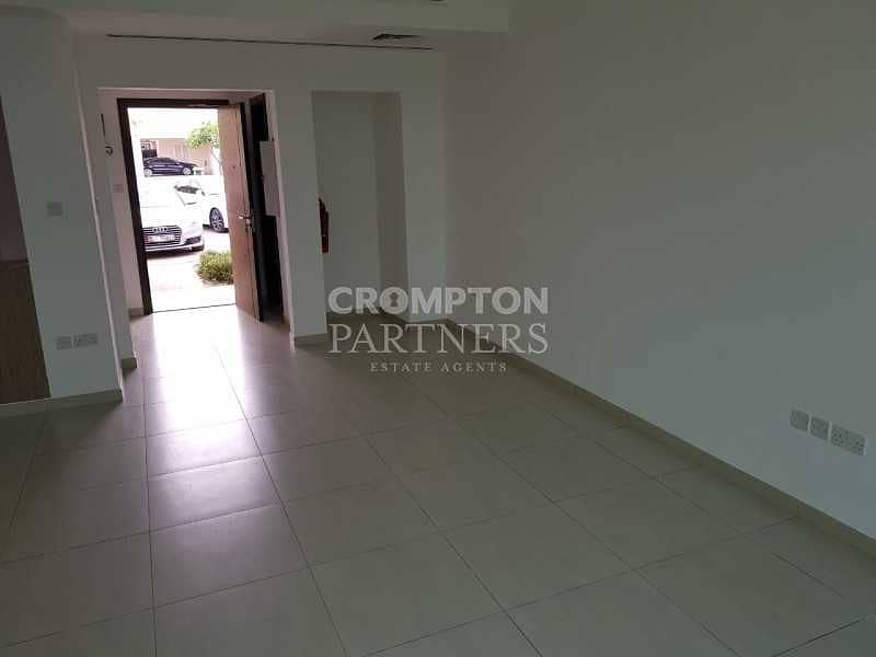 3 Private unit |small garden|Great Price|Faclities