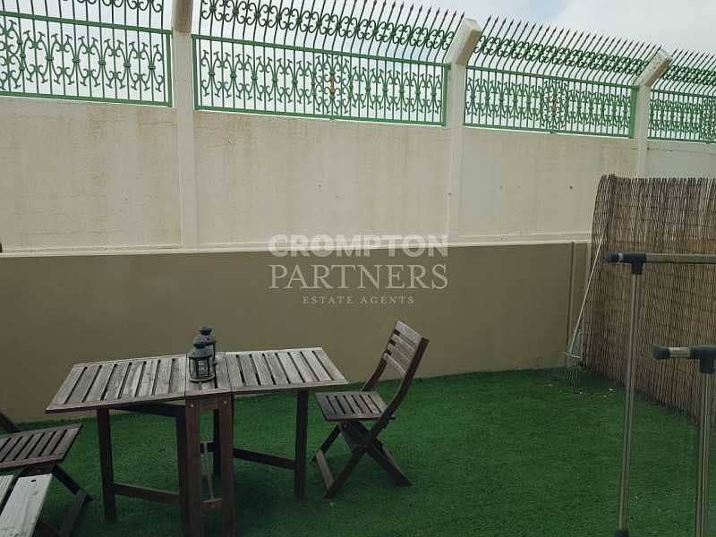 7 Private unit |small garden|Great Price|Faclities