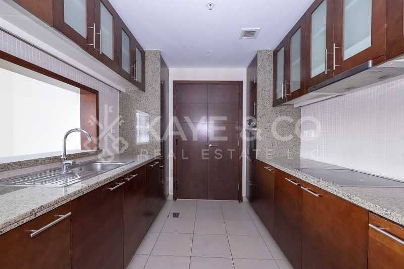 11 Large Aparment | Burj Khalifa View | Low Floor