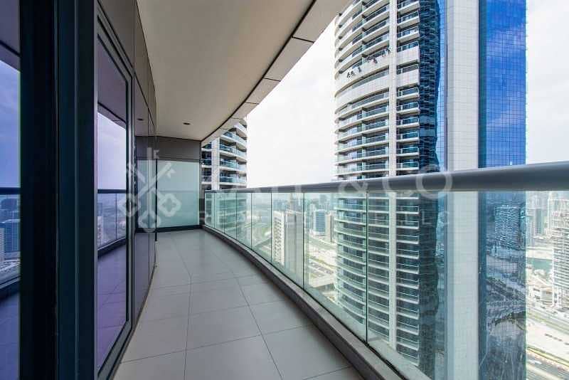 8 Bright Apartment | Fully Furnished | High Floor