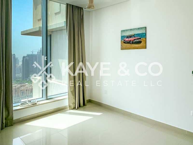 9 High Floor | Vacant | Fully Furnished | Balcony
