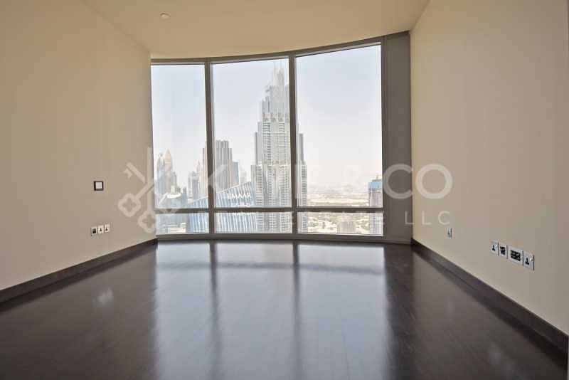 8 Panoramic DIFC View  with Large Master Bedroom