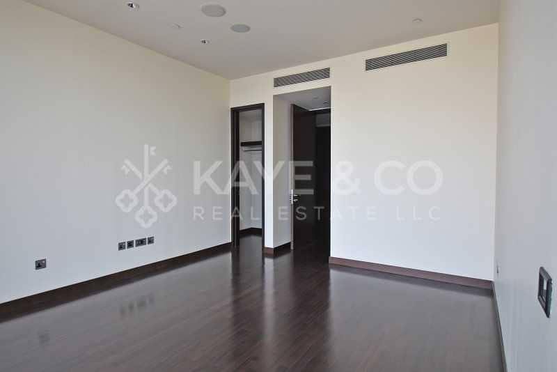 11 Panoramic DIFC View  with Large Master Bedroom