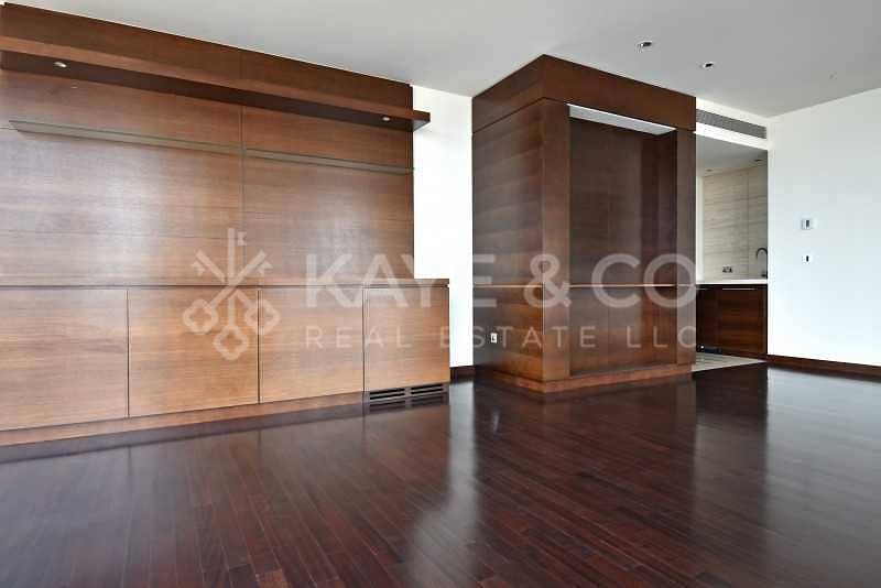 12 Panoramic DIFC View  with Large Master Bedroom