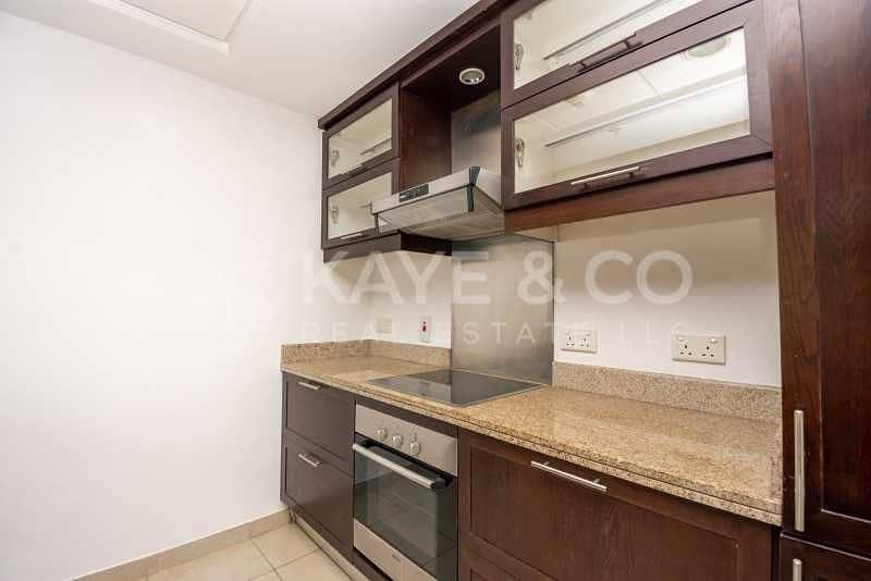 8 Unfurnished | Low Floor | Balcony | Downtown View