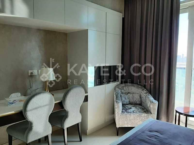 13 Fully Furnished | Spacious Balcony | 3 Bedrooms