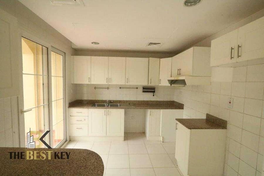 2 Well Maintained Villa  / Type 3M / Spacious Layout
