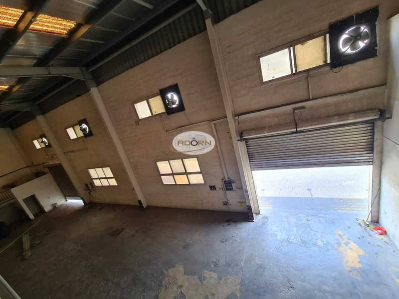 3 7200 square feet insulated warehouse Al Quoz Industrial 4