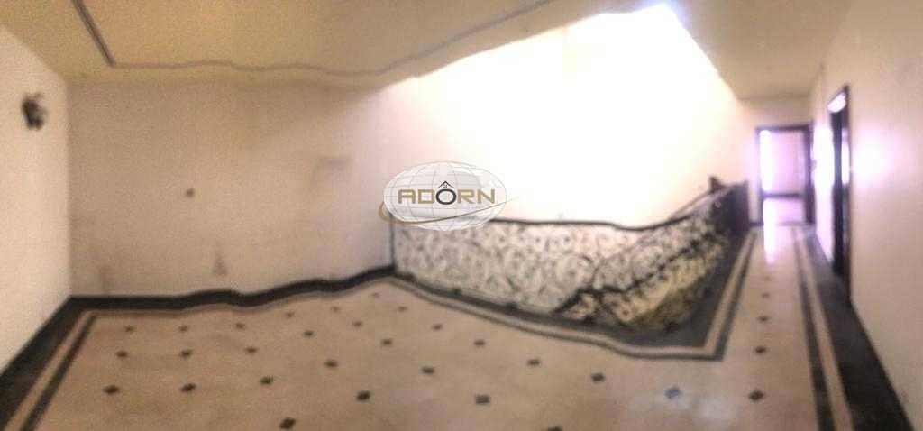 18 Very Spacious 5 bedroom independent villa in Jumeirah 3