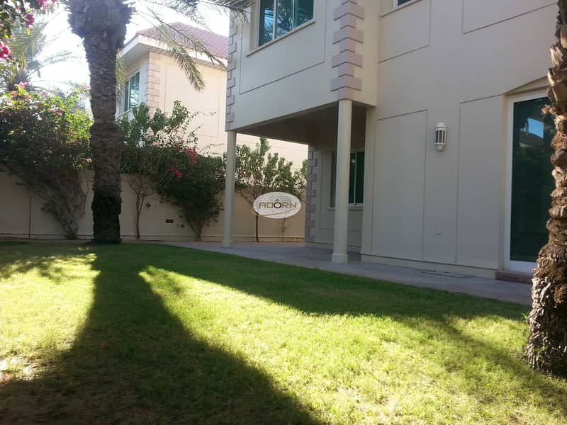 Spacious 4 bedroom plus maid villa with beautiful private garden in Umm Suqeim 3