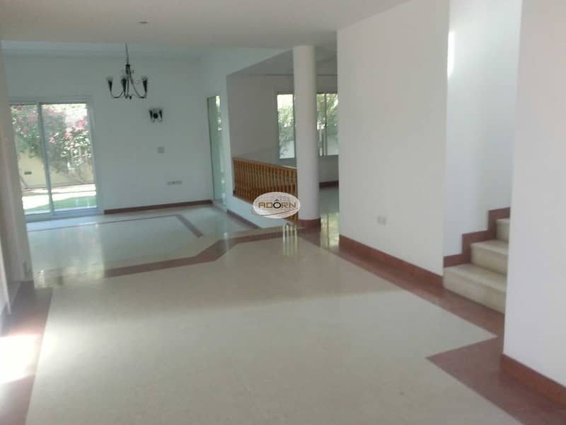 4 Spacious 4 bedroom plus maid villa with beautiful private garden in Umm Suqeim 3