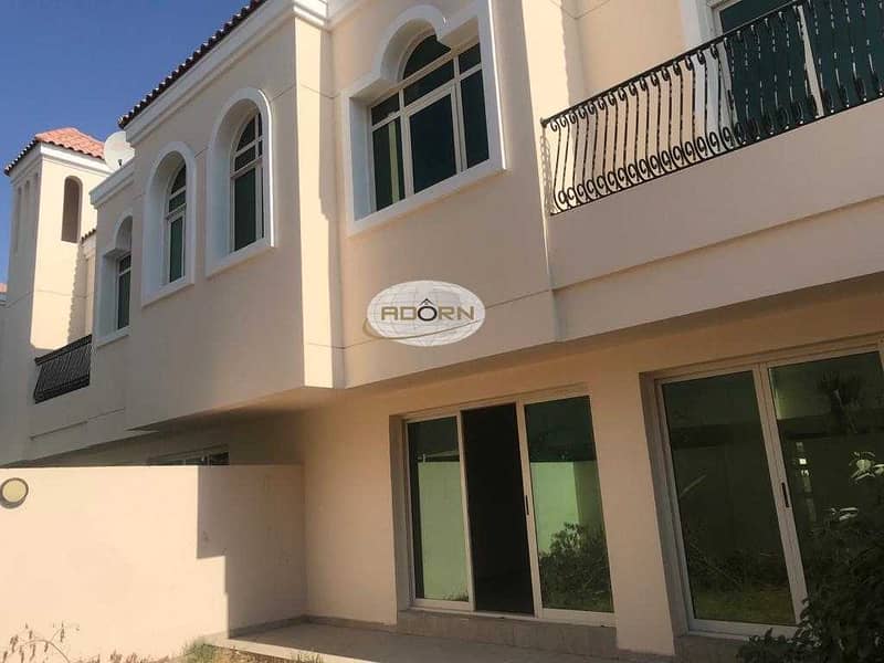 3 Excellent 4 bedroom plus maid compound villa with pool and gym in Jumeirah 3
