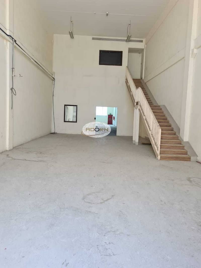 5300 square feet warehouse with office for rent in Al Quoz 3