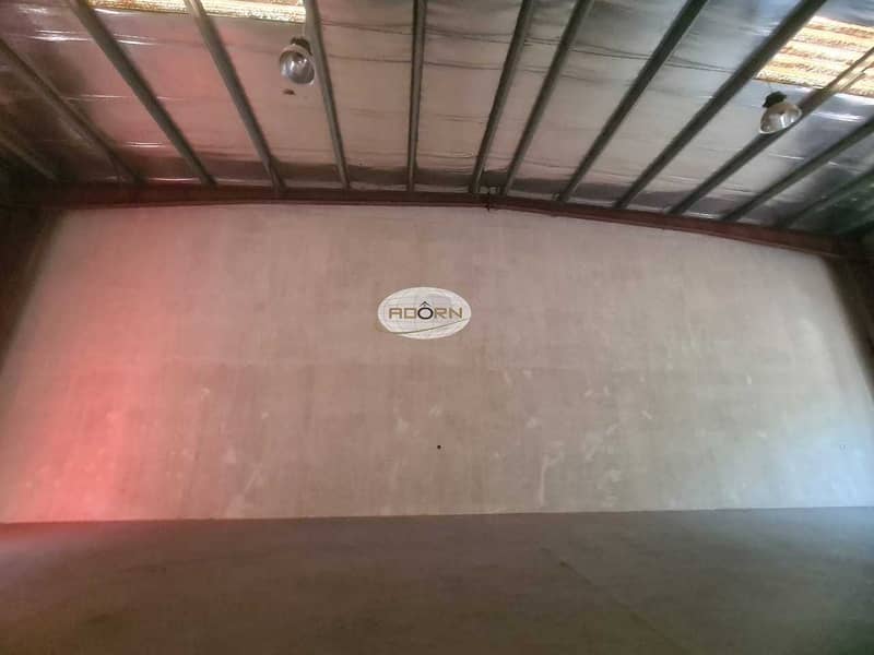 6 5000 square feet 100 kilovolt power 9 meter height warehouse for rent in Al  Quoz 3