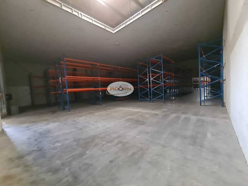 4 10000 square feet excellent warehouse for rent with racking system
