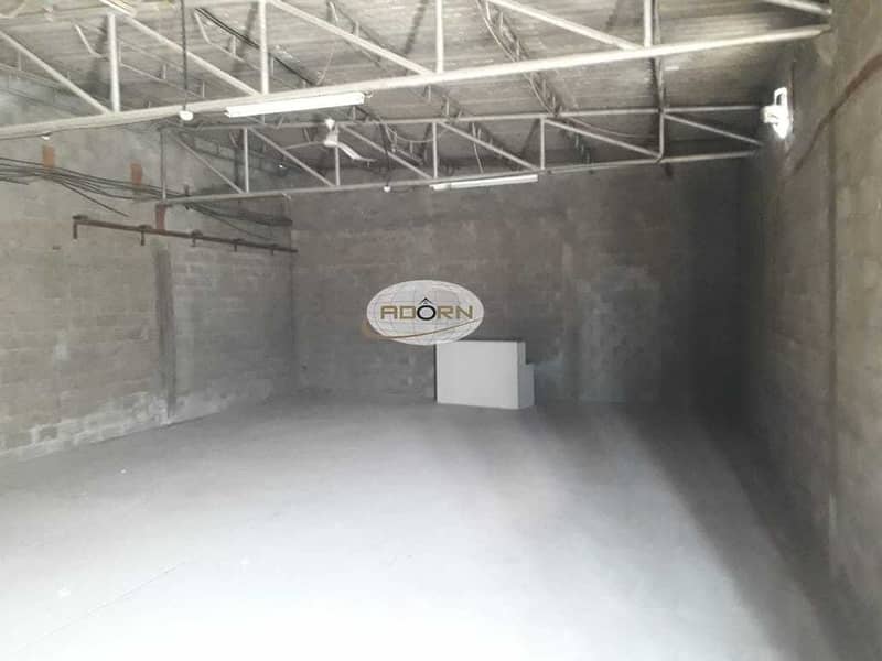7 4000 sq ft Storage warehouse for rent