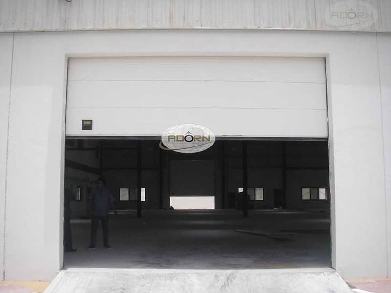commercial warehouse 30071 sq ft Power 220 kw for sale