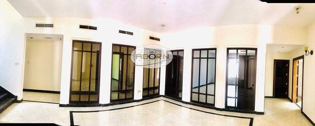 5 Spacious and Bright luxury 6 bedroom independent villa  for rent in Jumerah