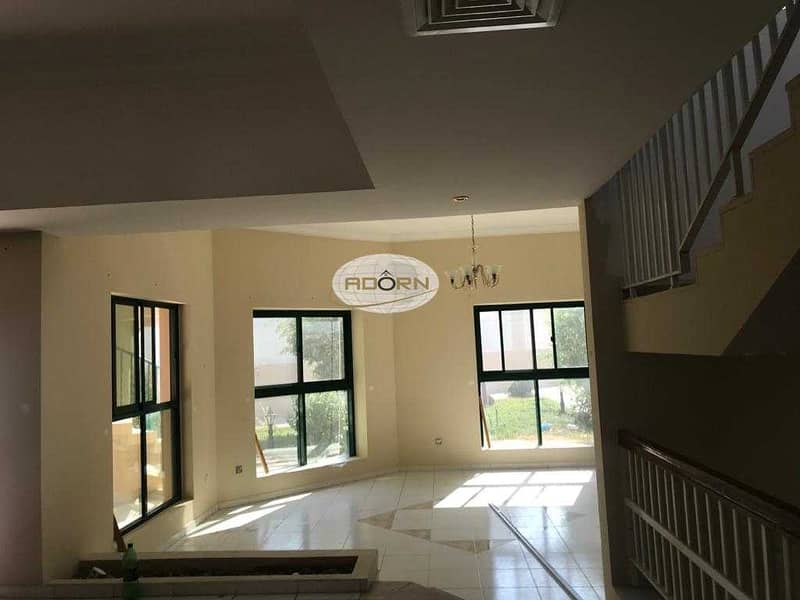 16 Excellent 3 bedroom plus study villa with shared pool  in Umm Suqeim