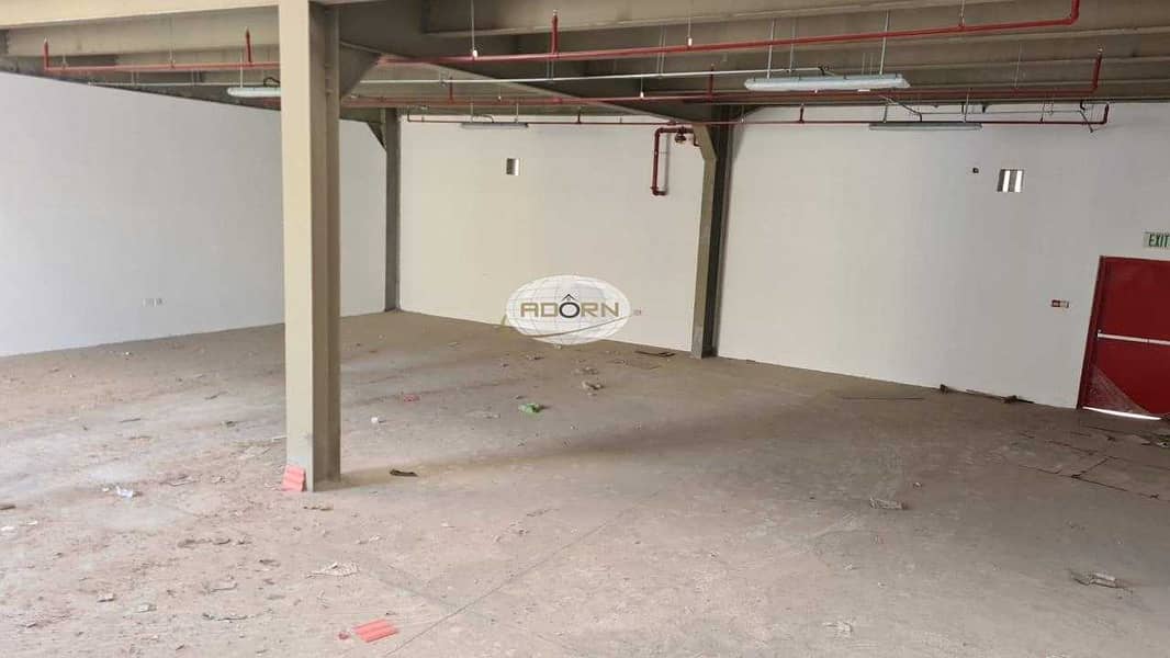 4 3500 square feet brand new warehouse for rent in Al Quoz 1