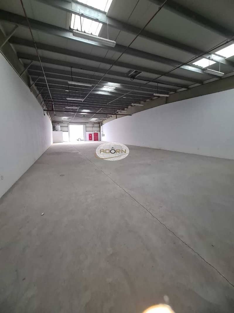 3 2000 square feet brand new warehouse for rent suitable for Garage  on First Al Khail. road