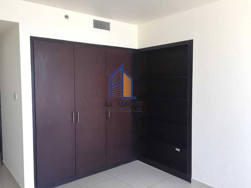 5 Stunning Apartment With Open Plan Kitchen On Monthly Basis