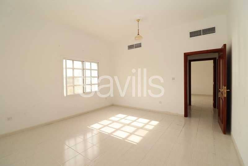 7 Deluxe 4BR Villa next to French Int'l School | Halwan