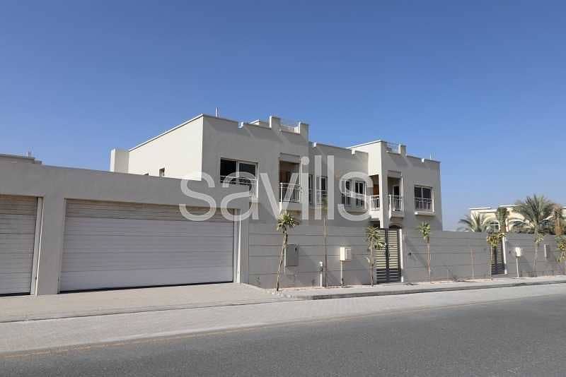 Luxury five bedroom villa in Al Barashi Sharjah